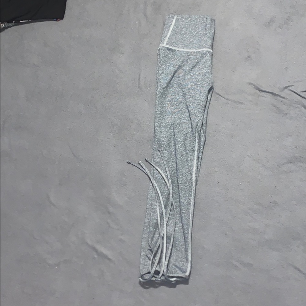 3/4 Leggings with ties at the end